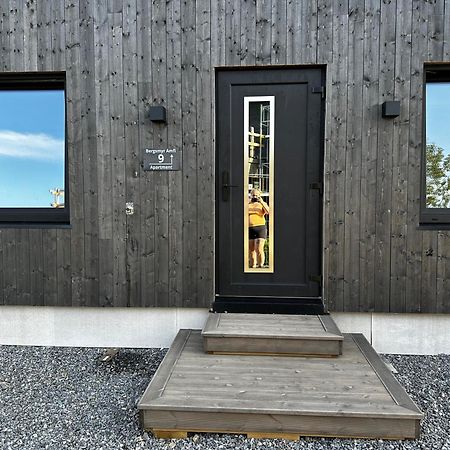 Familievennlig Apartment Tvedestrand Ngoại thất bức ảnh