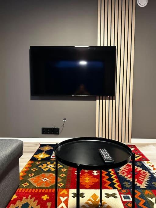 Familievennlig Apartment Tvedestrand Ngoại thất bức ảnh
